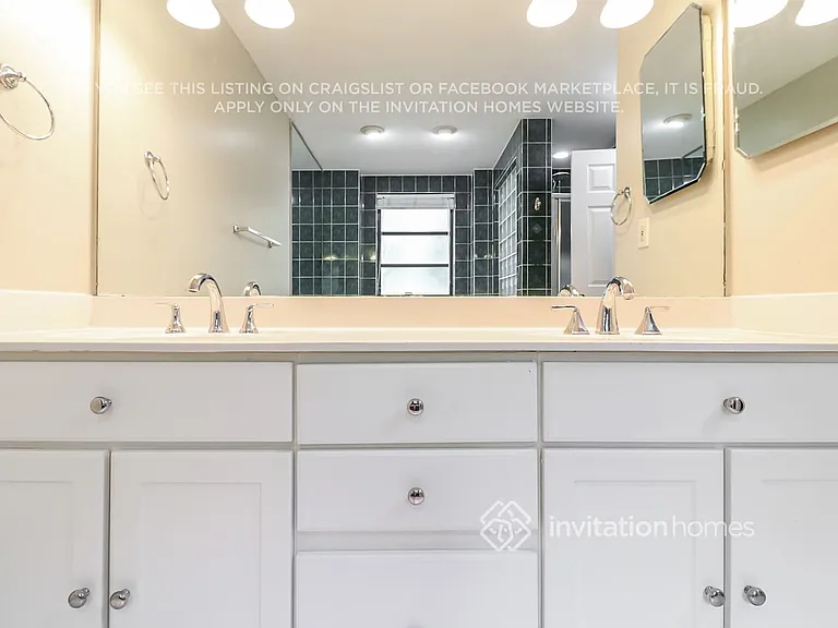 5461 Oakridge Dr — Photo 13