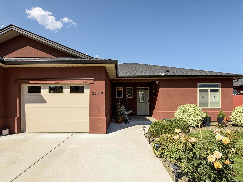 1st image of 2150 Serrento Ln W #9