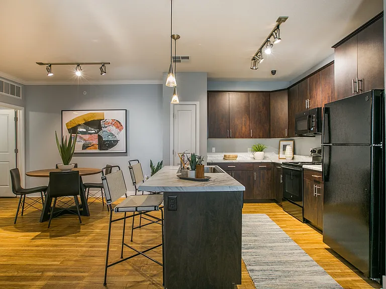 SkyStone Apartments — Photo 35