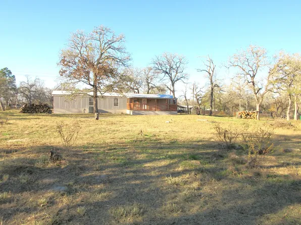 178 Hickory Hill Dr, La Vernia, TX 78121