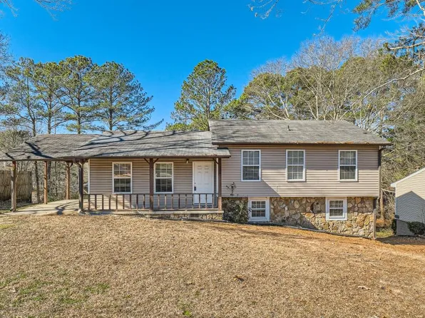 7305 Aubrey Dr, Riverdale, GA 30296