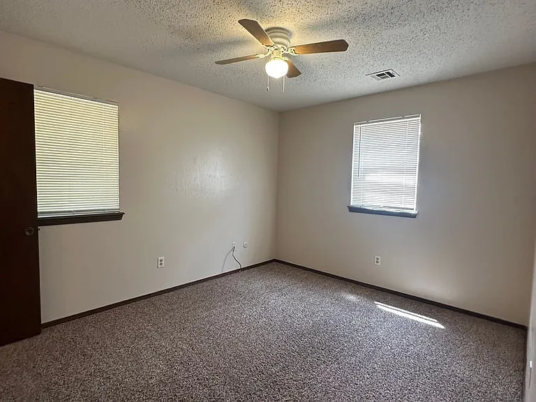 3321 SE 54th St — Photo 33