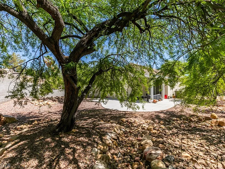 10925 Fog Hollow Ct — Photo 45
