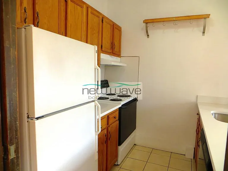 518 Massachusetts Ave #4 — Photo 8