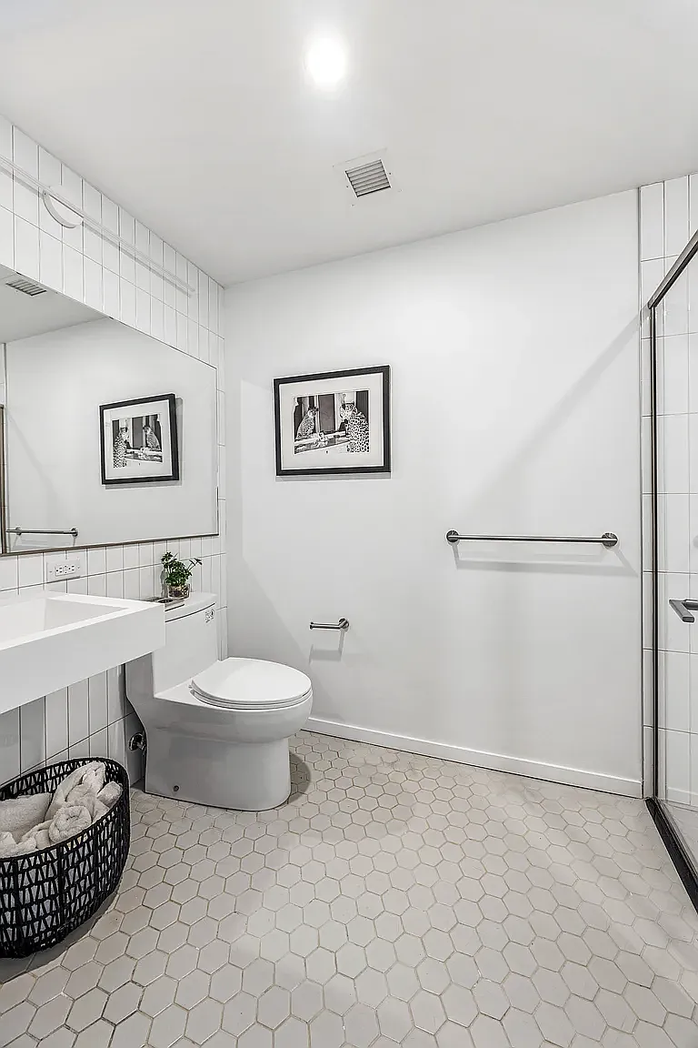 12 Halsey Street — Photo 3