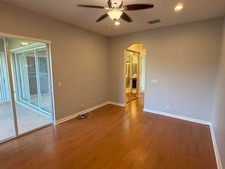 8079 NW 127th Ln #2-F — Photo 14