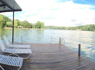 1138 Spring Cove Rd, Florence, AL 35634