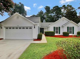 136 Woodlake Dr, Murrells Inlet, SC 29576
