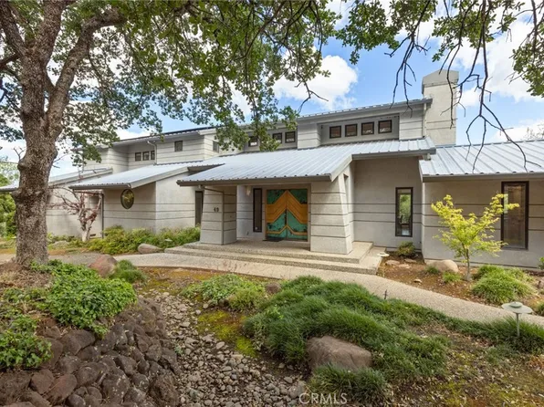 49 Spanish Garden Dr, Chico, CA 95928