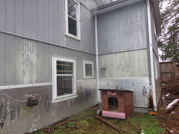 4th image of 3 Poplar Ave