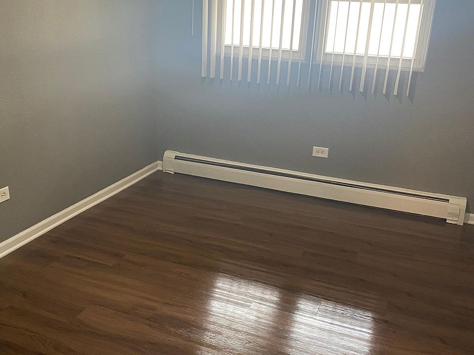1st image of 411 S Cass Ave #1B