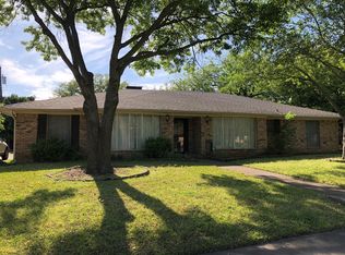 1710 Yarborough Dr, Sherman, TX 75092