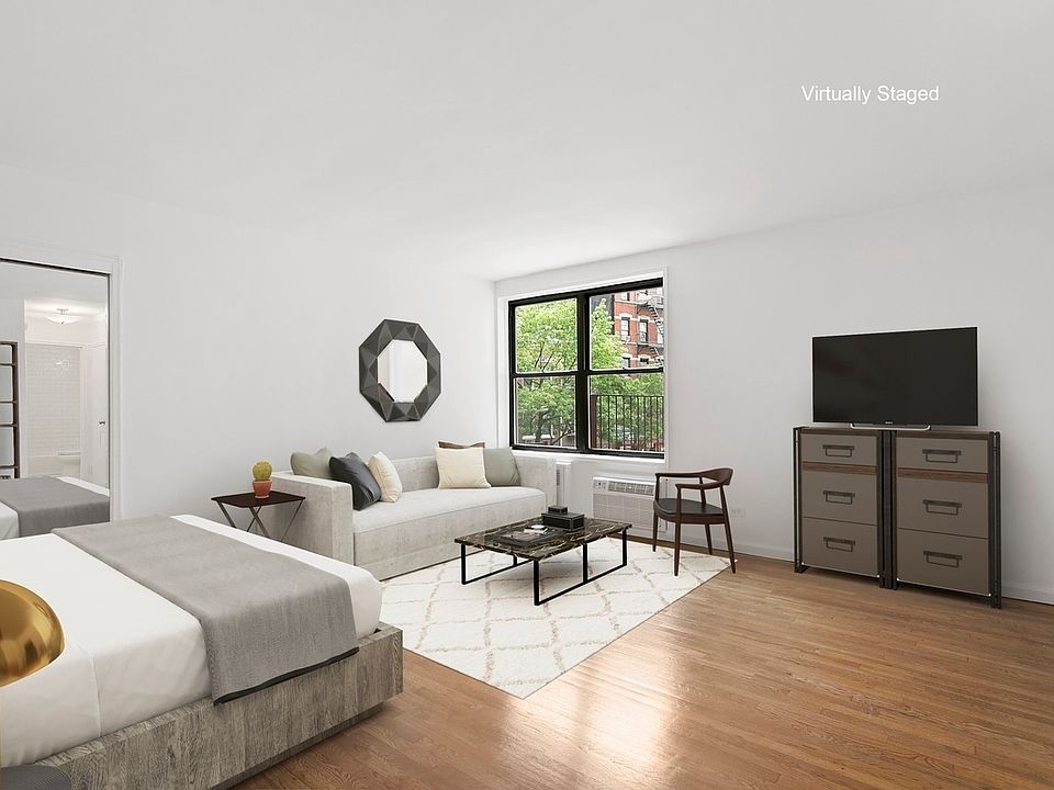 1st image of 165 Christopher St #2P