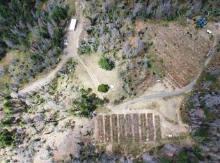 538 Holly Creek Ln, Ruth, CA 95526