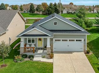 5949 Sapphire Cir, Johnston, IA 50131