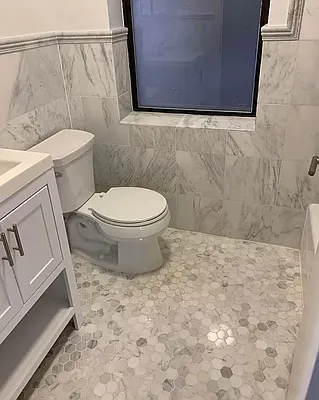 Rented by CitySites Real Estate Group | media 32