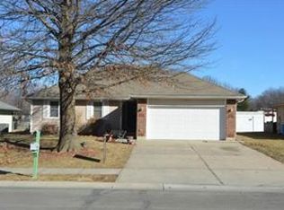 2404 NW 8th St, Blue Springs, MO 64015