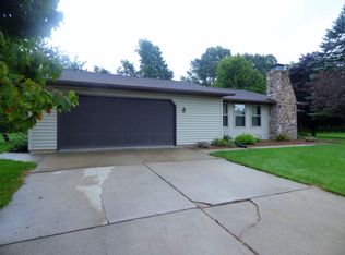 4010 Valley Stream Cir, Hobart, WI 54155