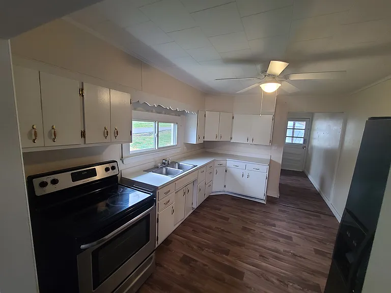 119 Sparacino St — Photo 15