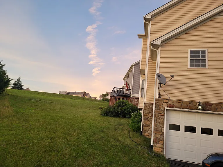 110 Amethyst Dr — Photo 11