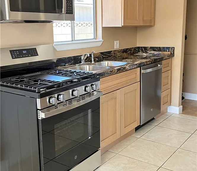 4351 Newview Cir — Photo 6