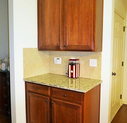 5th image of 9141 Loxford St