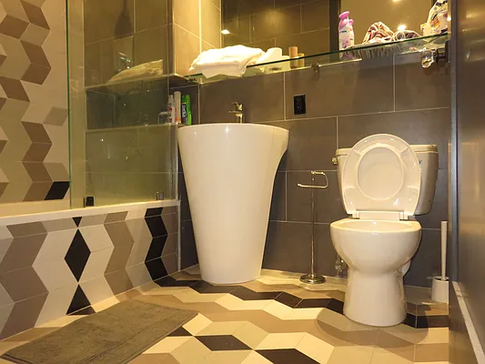 Rented by Rennit Inc. | media 15