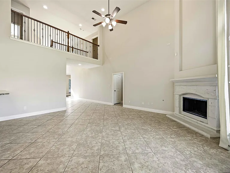 27707 Lodgemist Ct — Photo 5