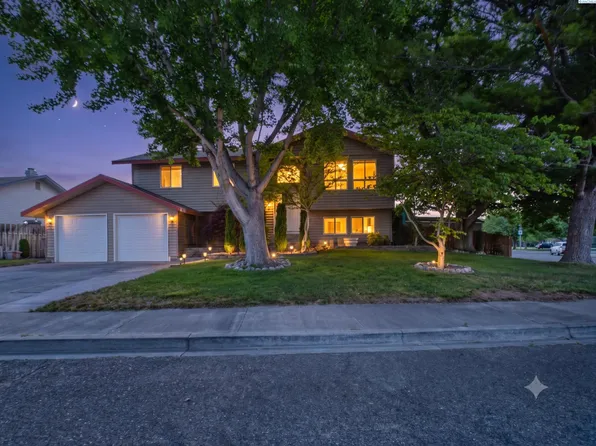 719 N Louisiana Pl, Kennewick, WA 99336