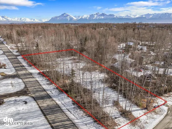 925 Gambit Cir, Wasilla, AK 99654