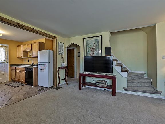 3rd image of 2715 Barthas Pl