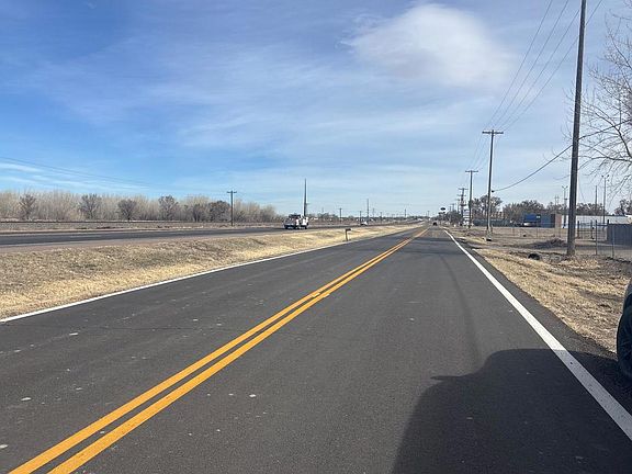 4th image of 27424 Frontage Rd