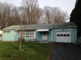 564 N Buhl Farm Dr, Hermitage, PA
