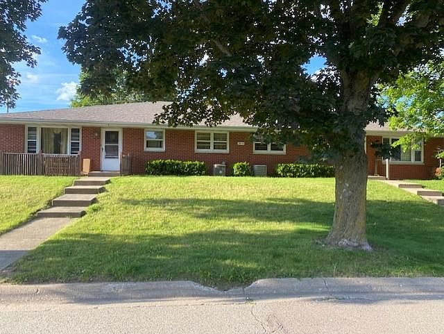1st image of 5810 Garrett Ln #4