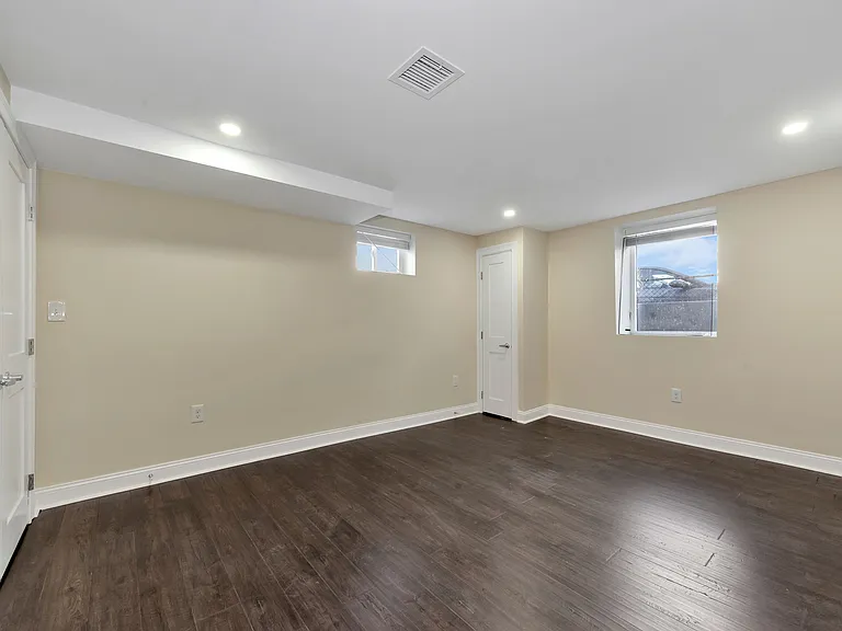 43 Wright Ave #3 — Photo 9