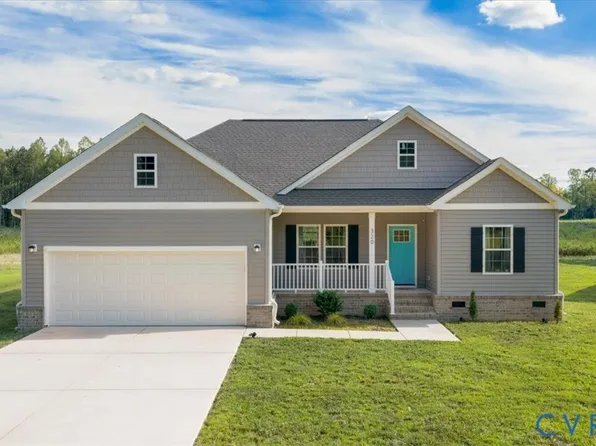320 Bank St, Waverly, VA 23890