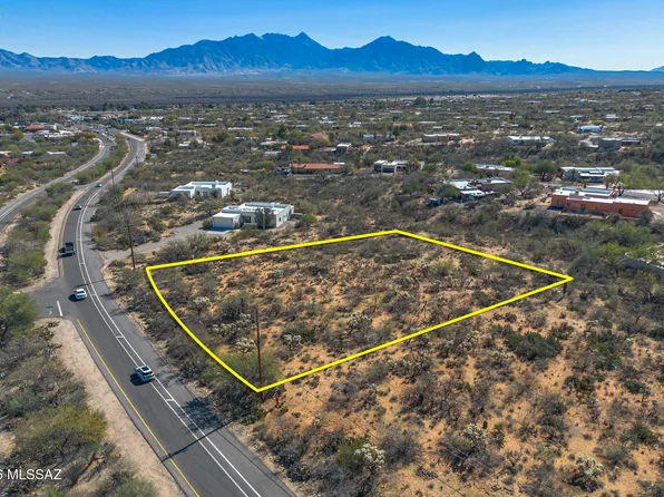 711 W Continental Rd #98, Green Valley, AZ 85622