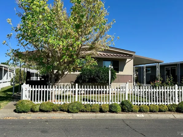20 Camelia Drive, Napa, CA 94558