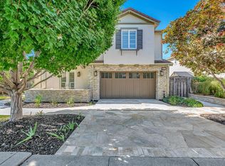 161 Laurelwood Dr, Novato, CA 94949