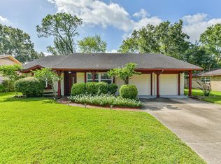 5111 Regal Pine Way, Friendswood, TX 77546