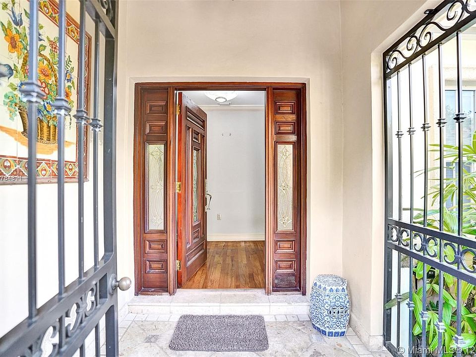 1st image of 710 Catalonia Ave
