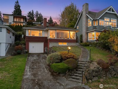 7327 58th Avenue NE, Seattle, WA, 98115