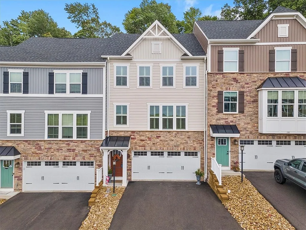 129 Moyer Hill Dr photo 1