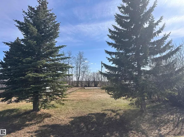 5211 50th Ave, Westlock County, AB T0G 0Y0