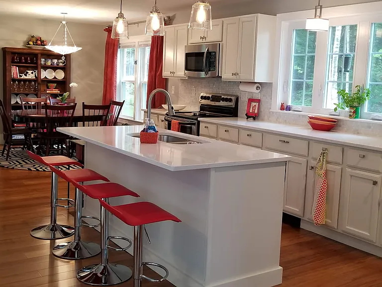 59 Springfield Rd — Photo 2