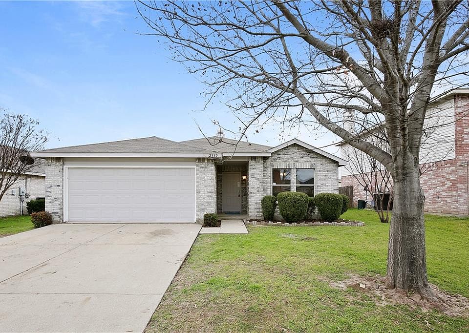 1st image of 2935 Marco Dr