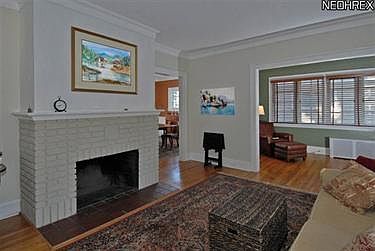 4th image of 1080 Nicholson Ave