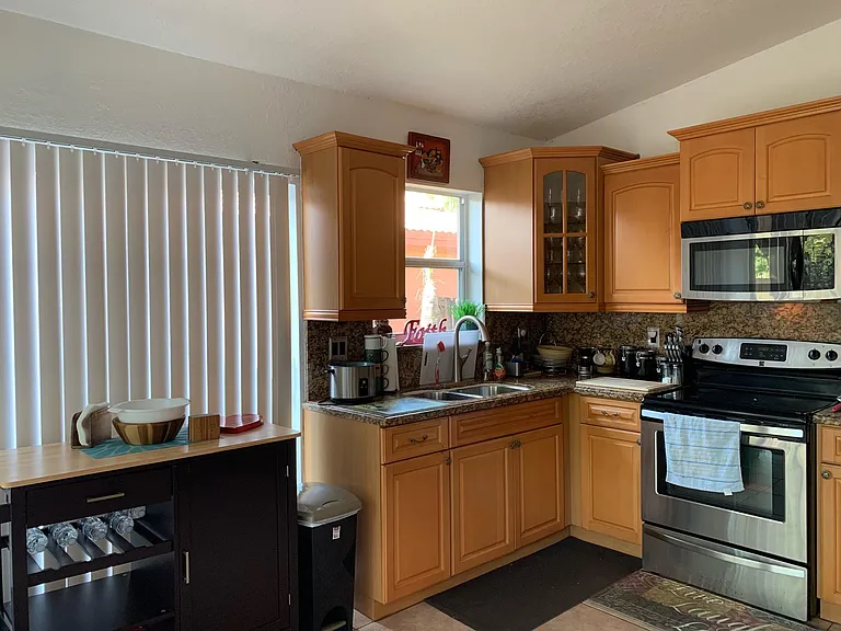 9101 SW 167th Ct — Photo 14
