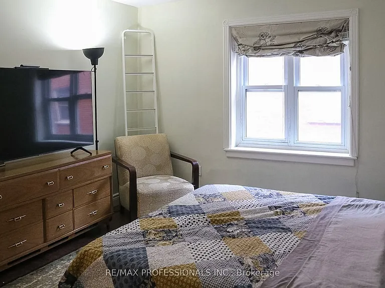 836 Concession St #206 — Photo 10