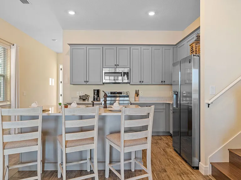 8121 Surf St — Photo 23